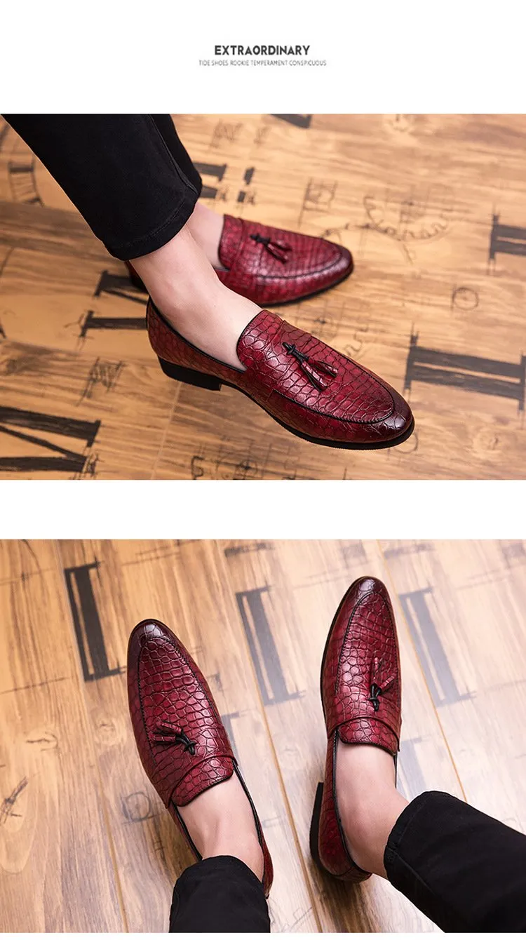 2019 new spring men's British wind foreign trade large size pointed shoes pattern casual trend breathable men's shoes