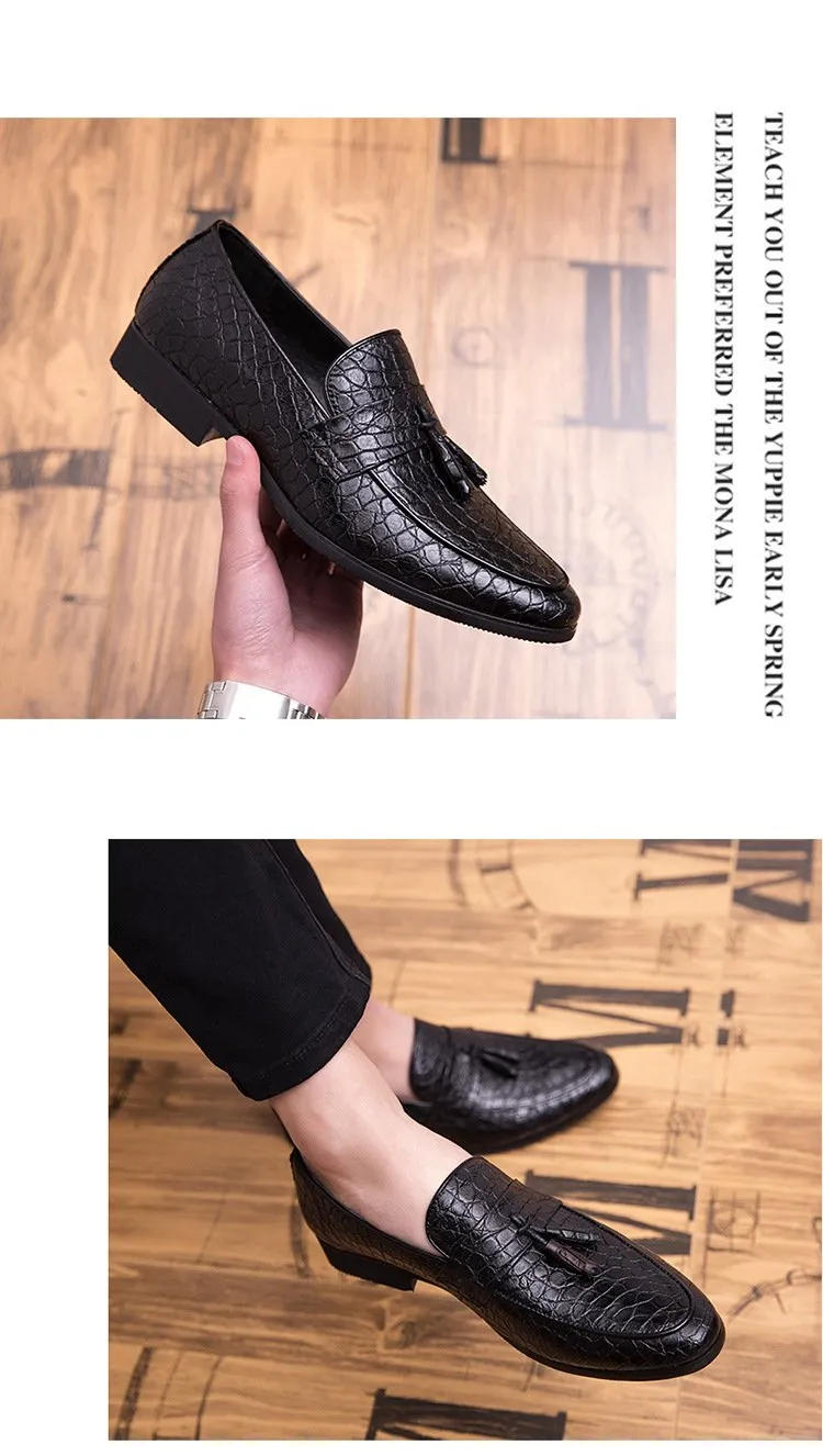 2019 new spring men's British wind foreign trade large size pointed shoes pattern casual trend breathable men's shoes