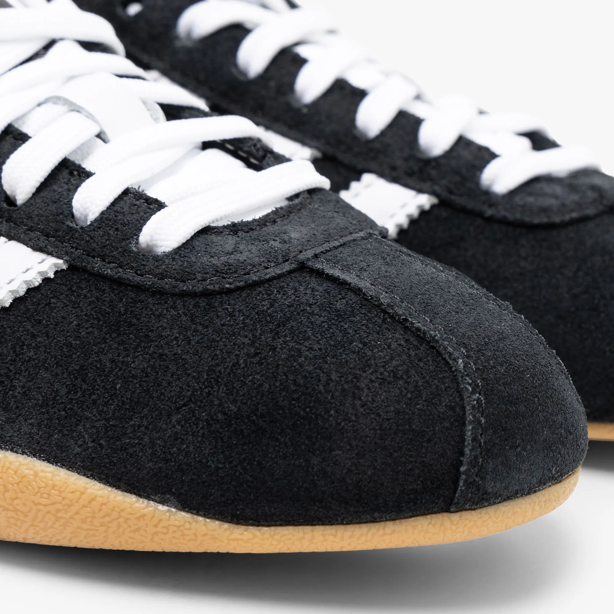 adidas Originals Women's Tokyo Core Black / Cloud White - Gum