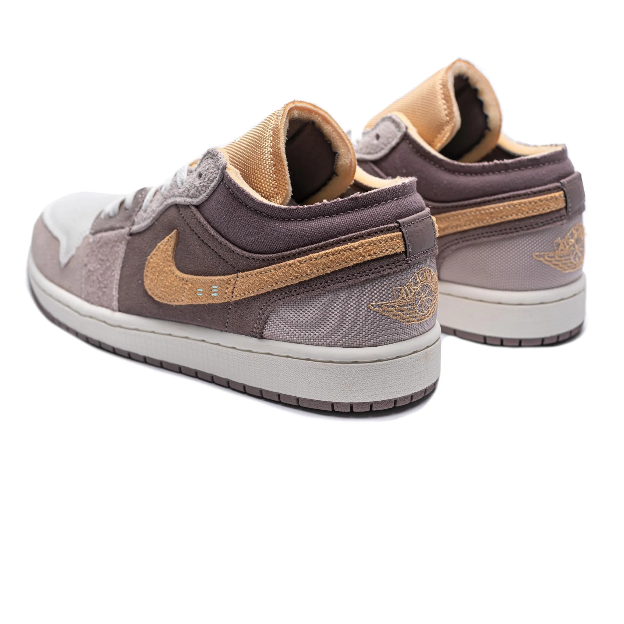 Air Jordan 1 Low SE Craft 'Inside Out' Taupe Haze