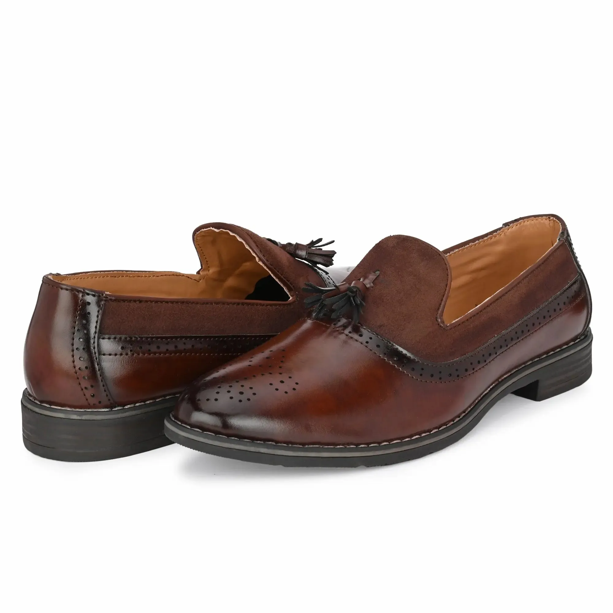 Attitudist Unisex Handcrafted Brown Tassel Loafer With Knotted Laces In Moccassin Style