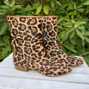 B. Makowsky Leopard Print Calf Hair Ankle Booties - Size 9