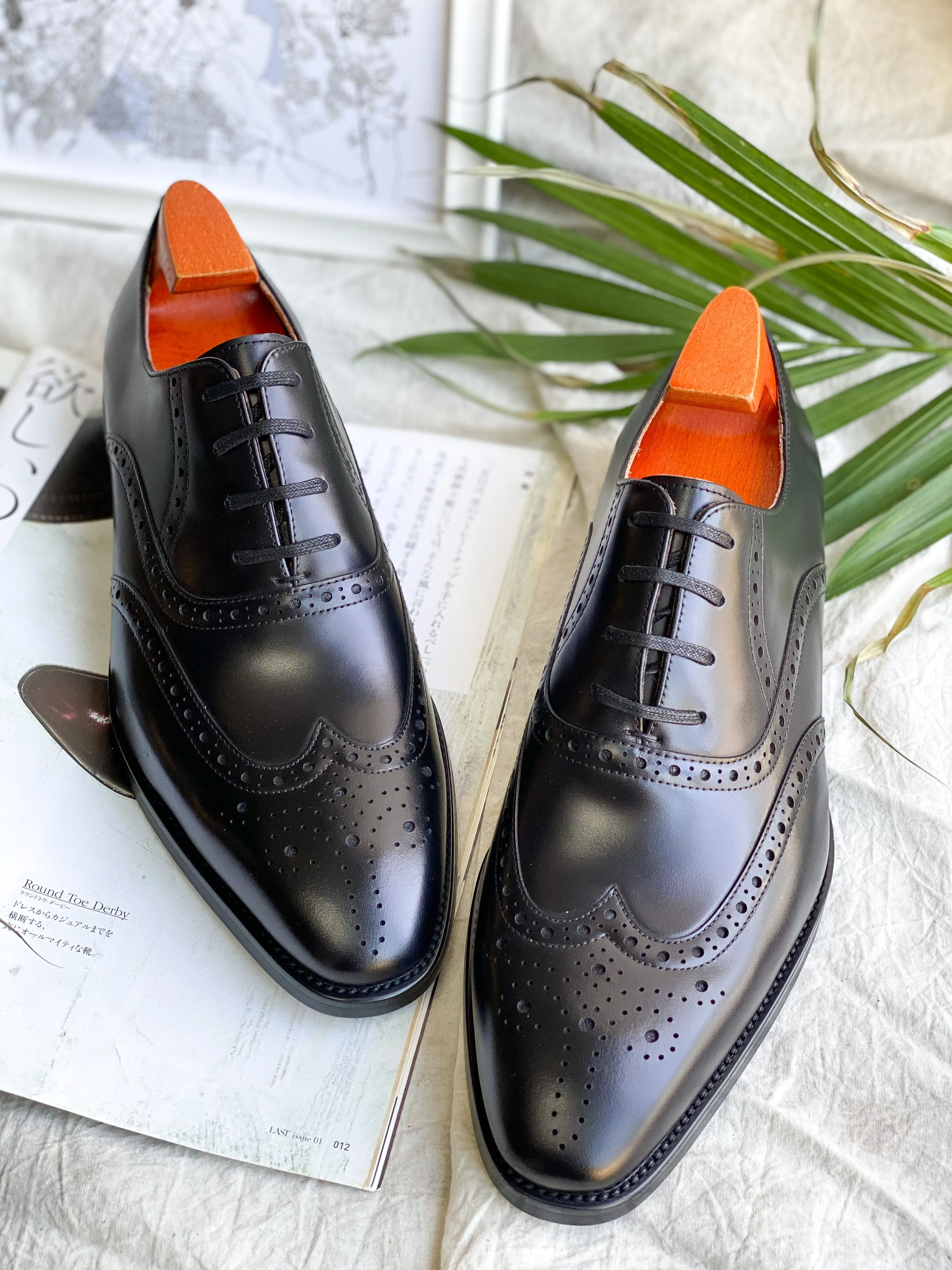 Classic Black Wingtip Oxford Shoes