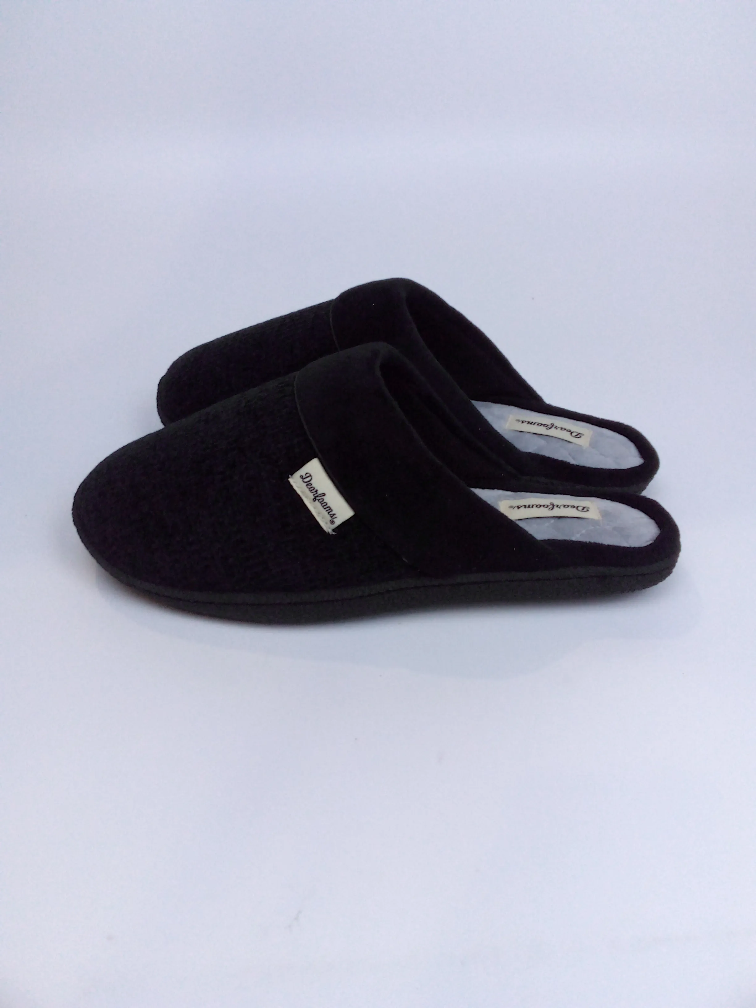 Dearfoams Women's Samantha Knit Closed Toe Slipper Black Small Pair of Shoes