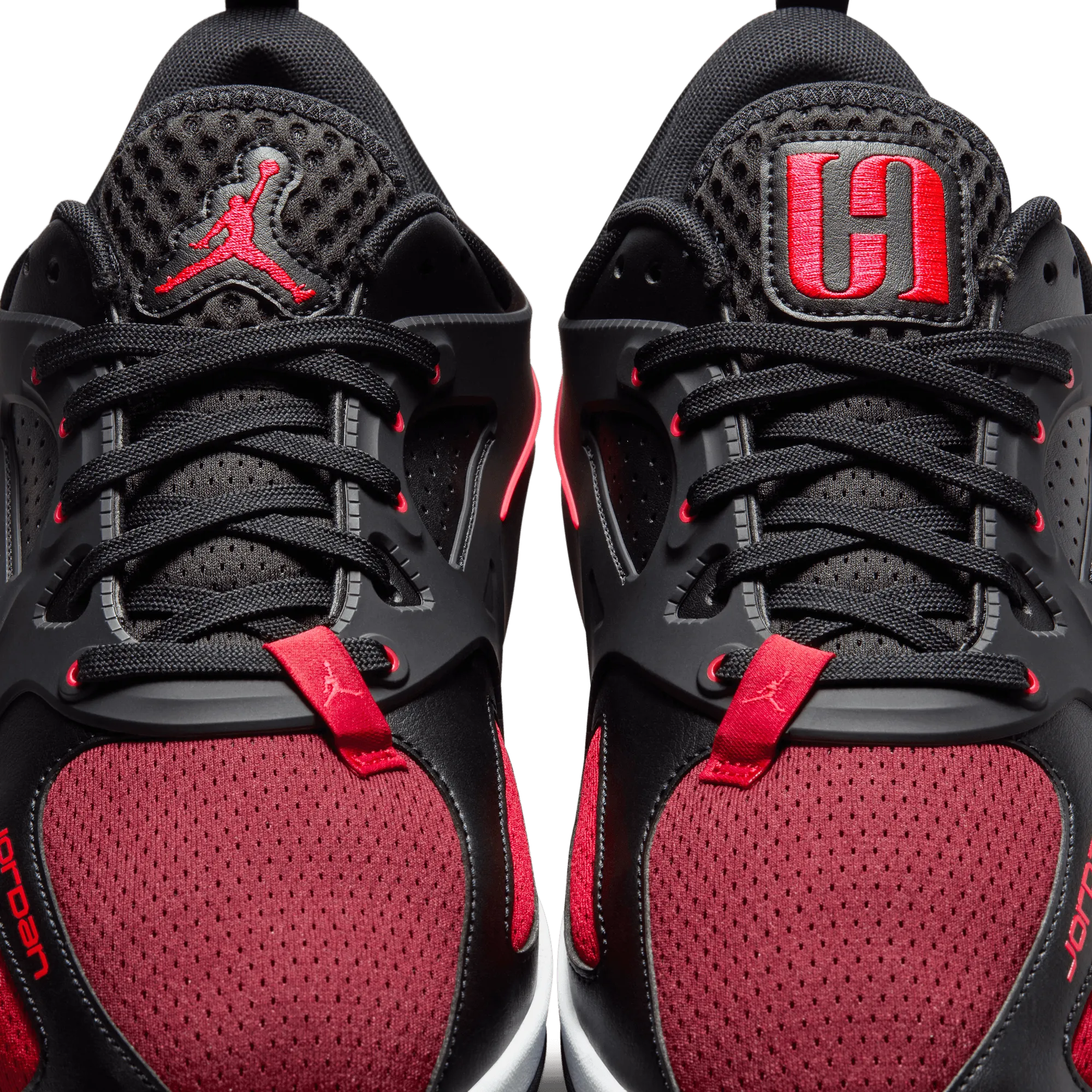 JORDAN HEIR PF "BLOODLINE" BASKETBALL SHOES