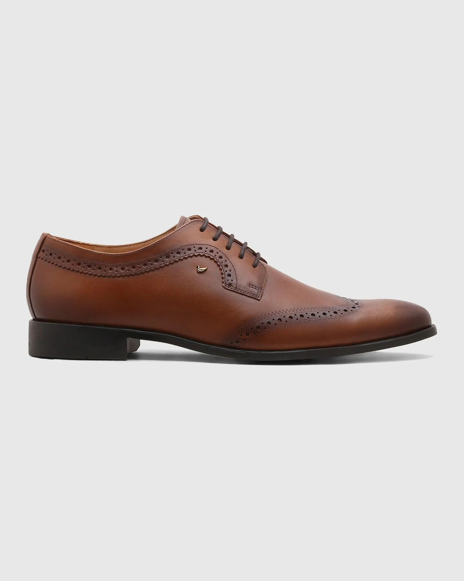 Leather Tan Solid Derby Shoes - Qoet