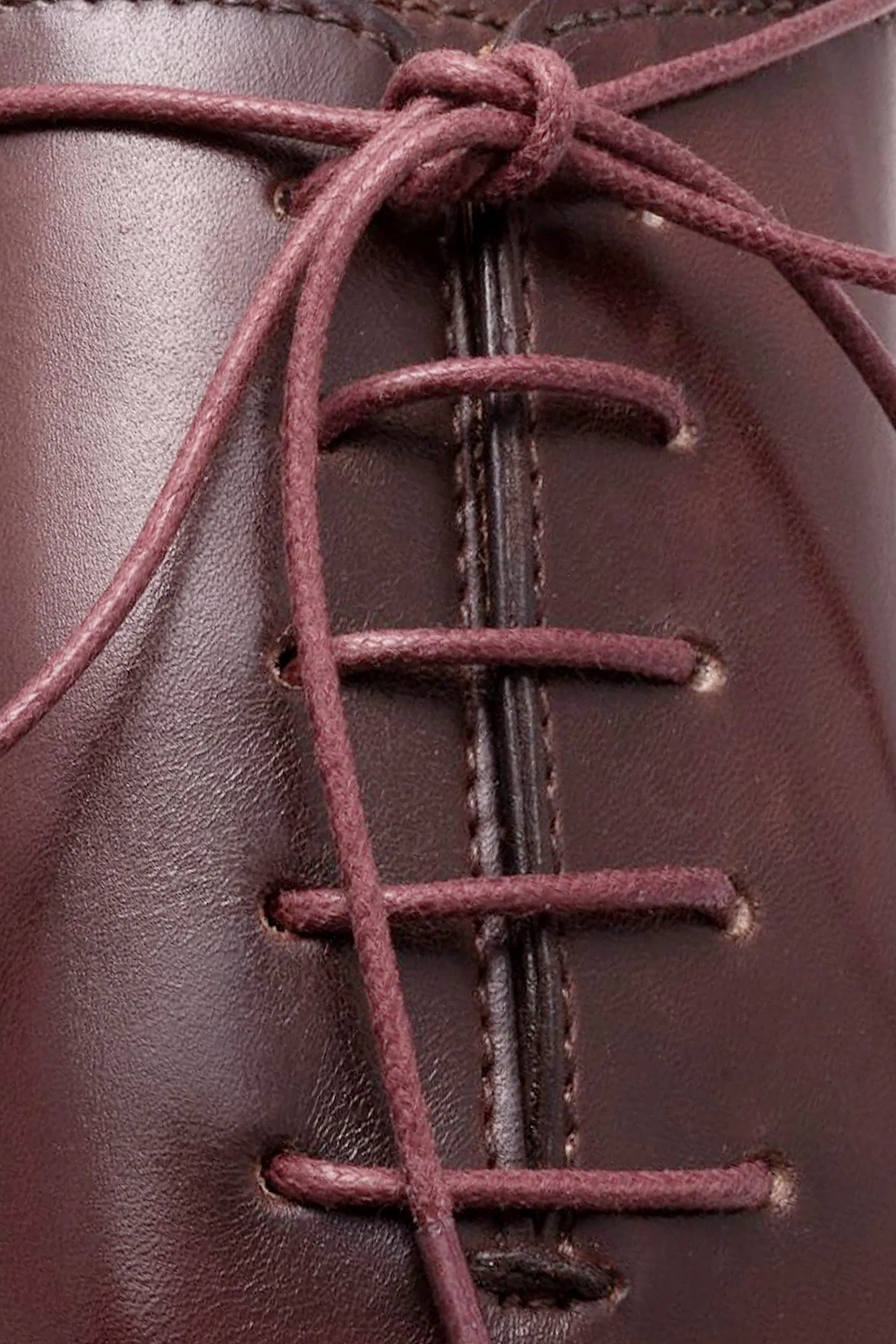 Round Burgundy Waxed Cotton Shoelaces