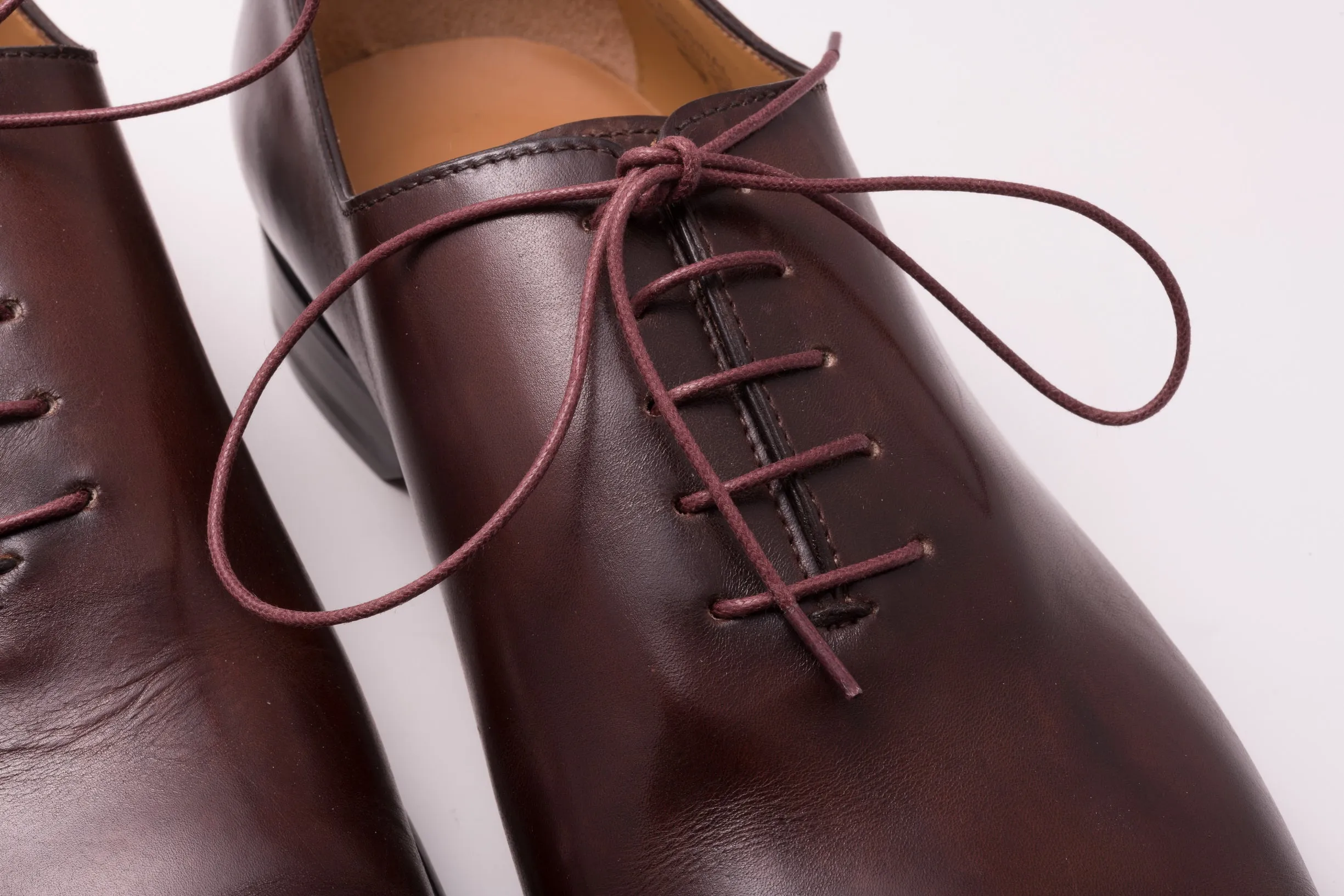 Round Burgundy Waxed Cotton Shoelaces