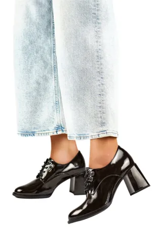 TEEK - Black Mini Hinges Low Heeled Shoes