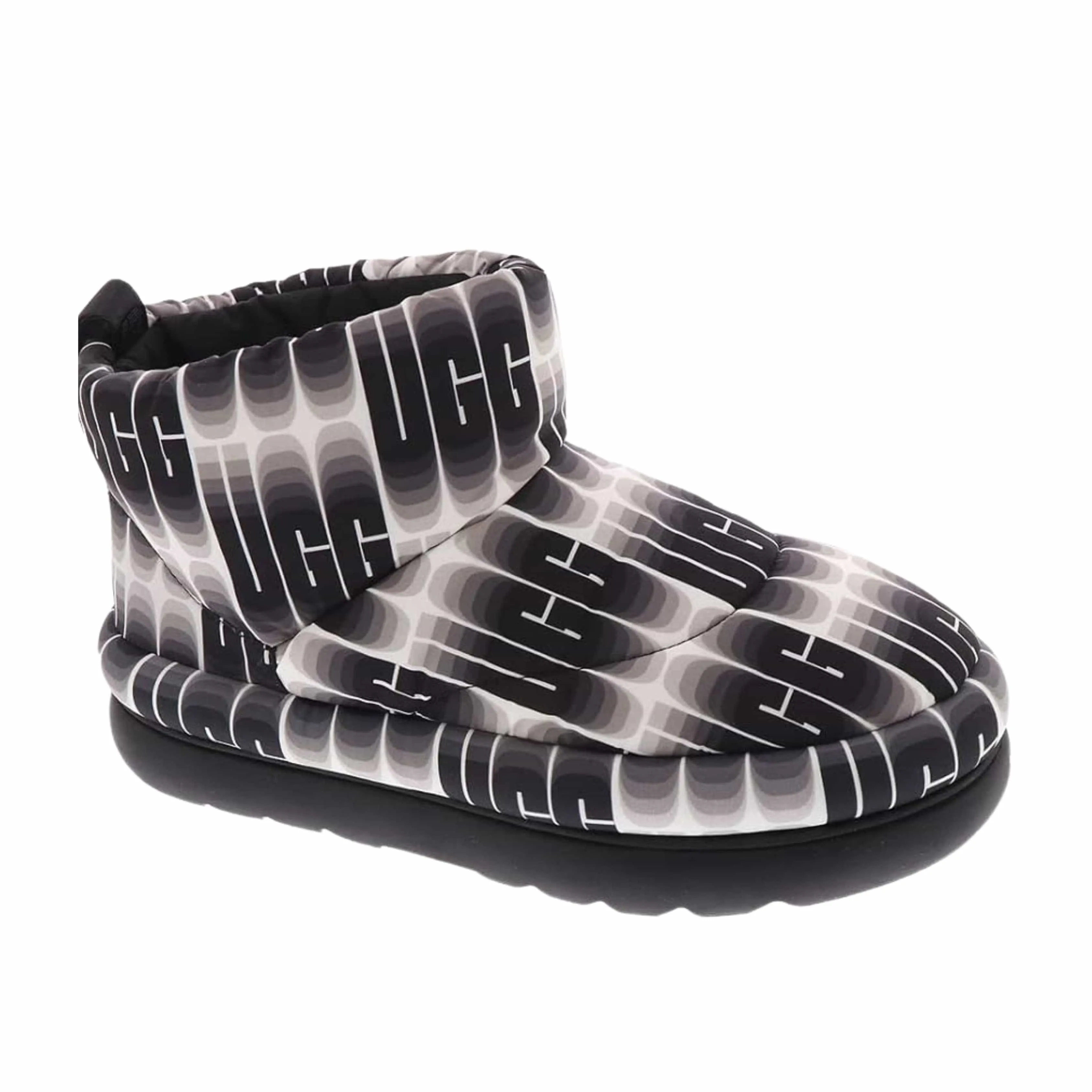 UGG - Classic Maxi Wavelength Mini boots