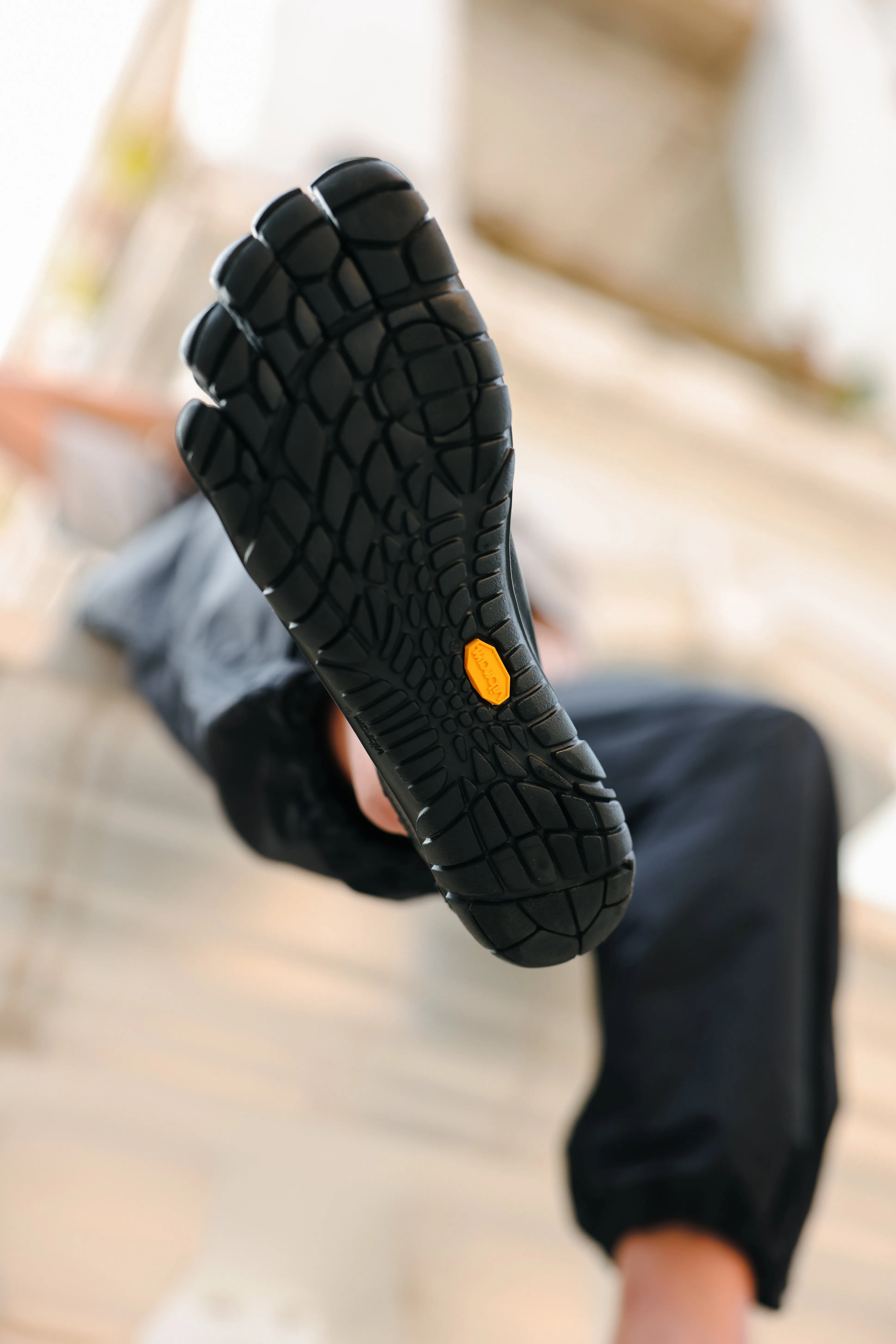 Vibram CVT-Leather Men's-Black